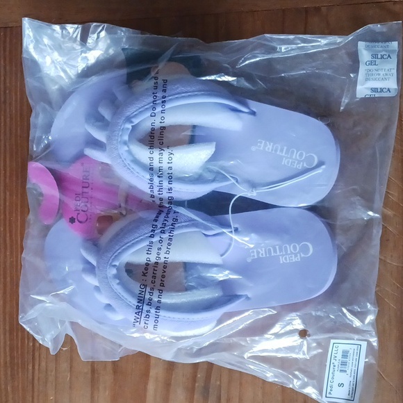 Pedicure Sandals. - Picture 2 of 5